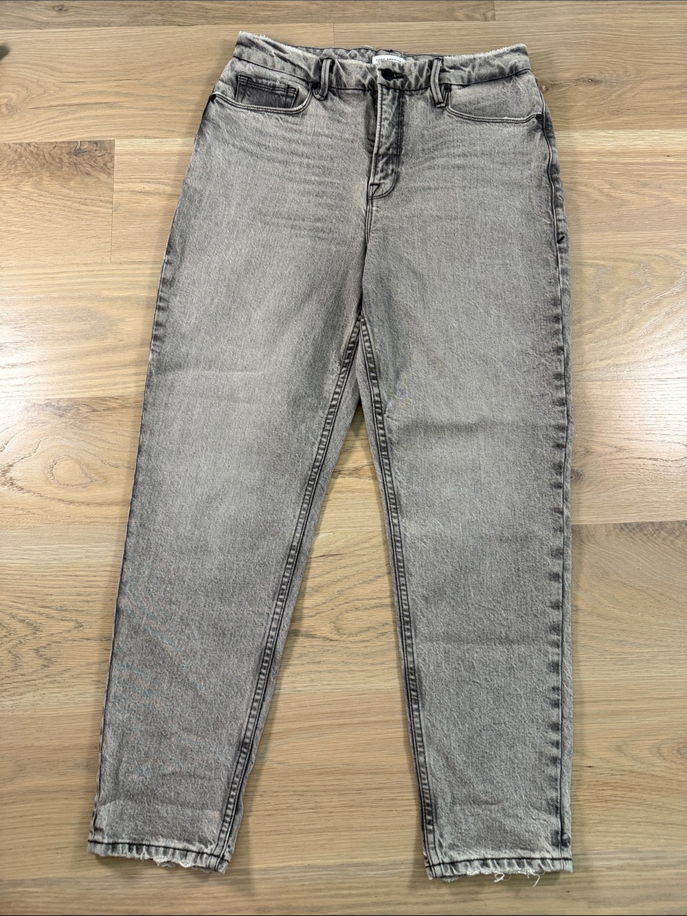 Good American Good Girlfriend High Rise Straight Leg Jeans Washed Gray Size 6/28